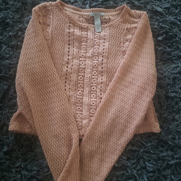 Sweaters - Picture 3 of 5